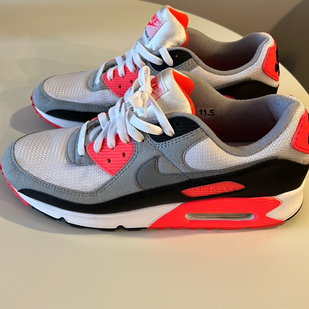 Nike Air Max 90 Infrared